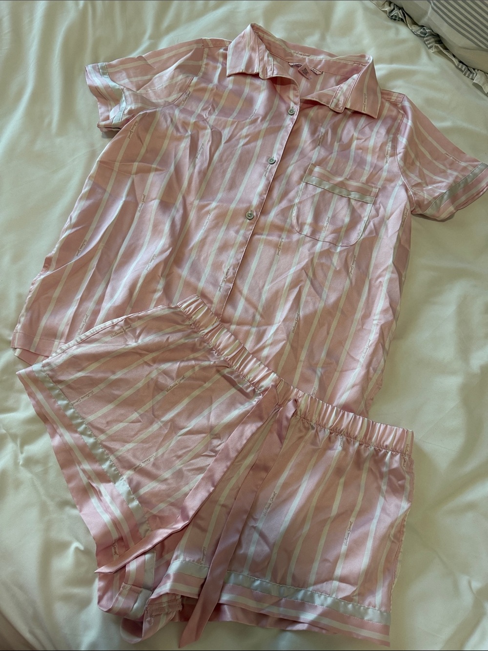 Victoria secret pj set - Picture 8 of 8